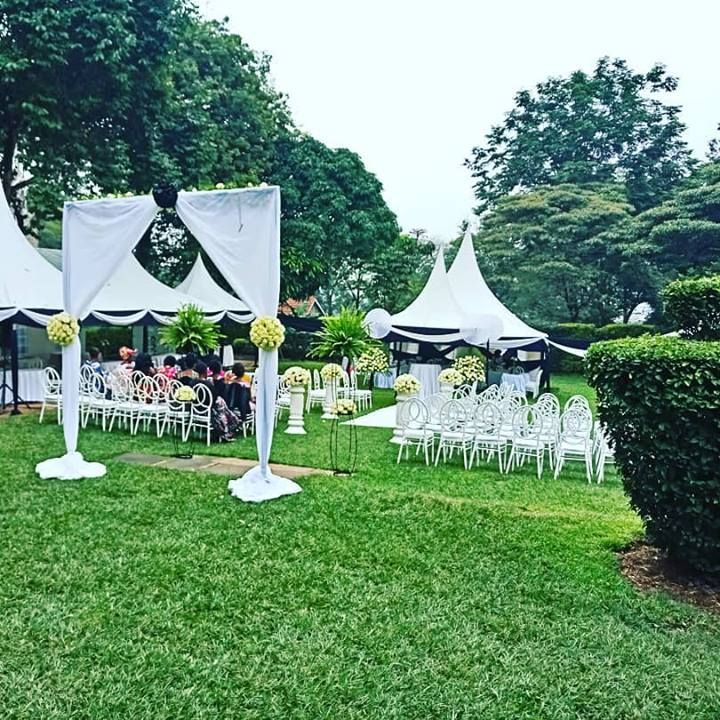 Cool Breeze Gardens, Kenya